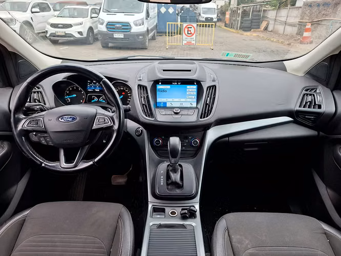 FORD ESCAPE 2017