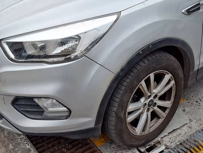 FORD ESCAPE 2017