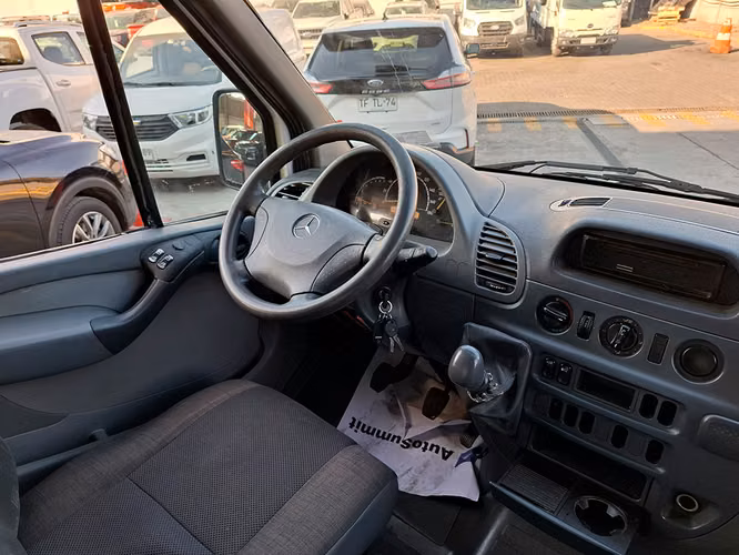 MERCEDES-BENZ SPRINTER 2012