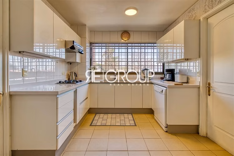 Departamento en venta de 4 dorm. en Lo Barnechea