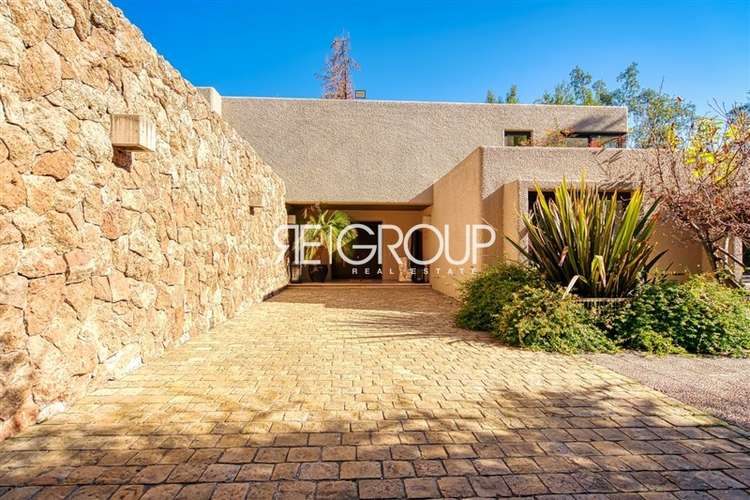 Casa en venta de 4 dorm. en Lo Barnechea - Imagen 3