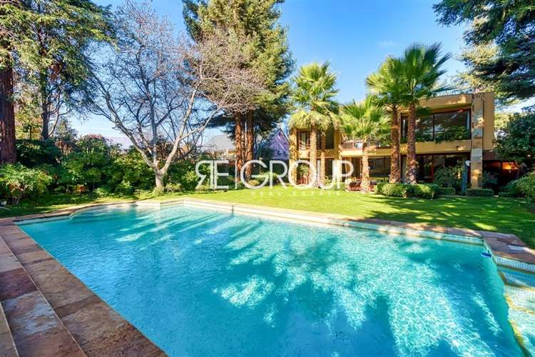 Casa en venta de 5 dorm. en Lo Barnechea - Imagen 4