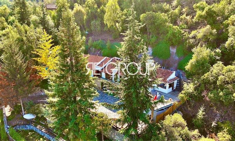 Impecable casa 4D en Condominio en El Arrayan