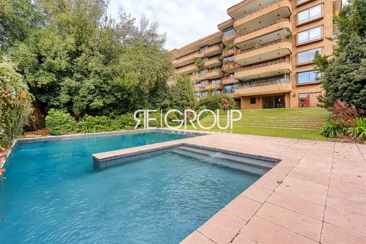 Departamento en venta de 4 dorm. en Lo Barnechea