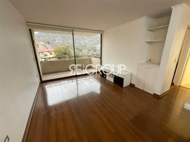 Departamento en venta de 2 dorm. en Las Condes