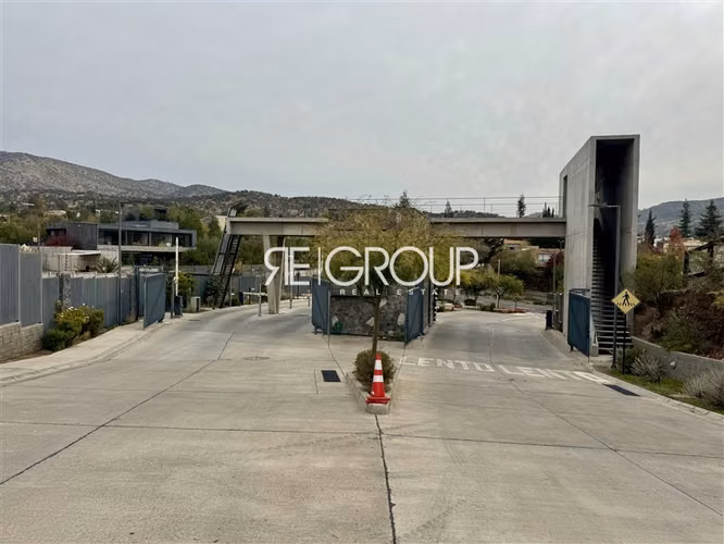Sitio con gran vista en exclusivo condominio Fundo La Dehesa - Imagen 5