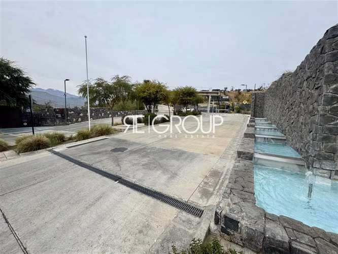 Sitio con gran vista en exclusivo condominio Fundo La Dehesa