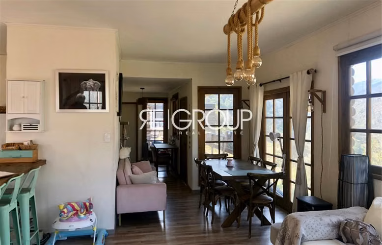 Casa con terreno de 16600m2, Km7 Camino a Farellones
