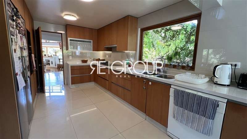 Casa 6D en condominio en El Arrayan, jardín plano - Imagen 11