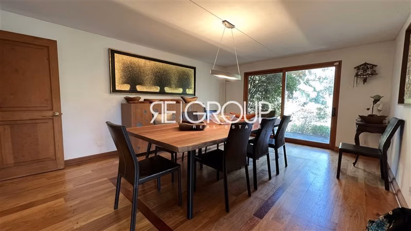 Casa 6D en condominio en El Arrayan, jardín plano