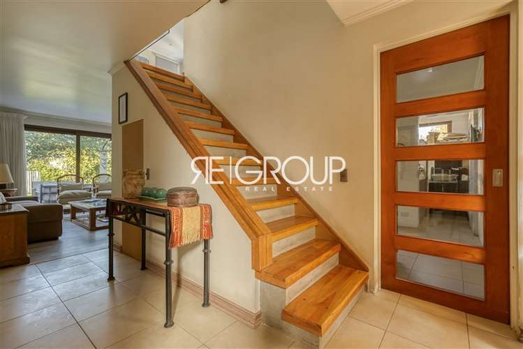 Casa en venta de 4 dorm. en Lo Barnechea - Imagen 3