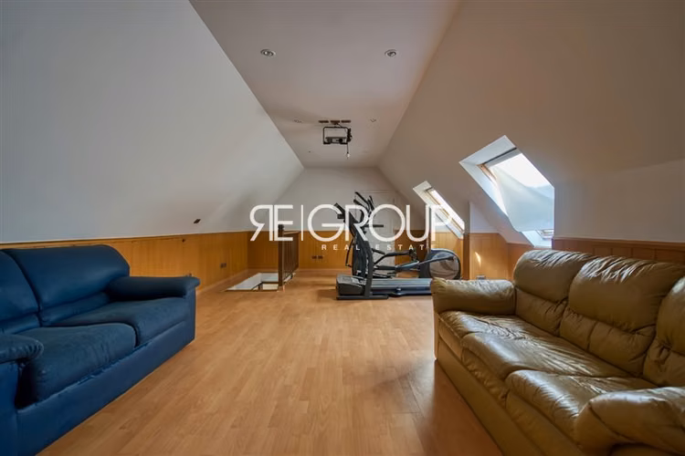 Espectacular casa en venta de 7 dormitorios Lo Barnechea