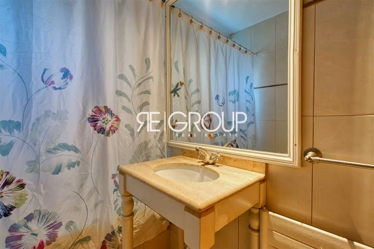 Casa inglesa en venta de 6 dorm. en Lo Barnechea