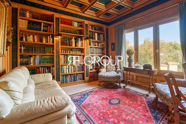 Casa de estilo en venta de 6 dorm. en Lo Barnechea - Imagen 8