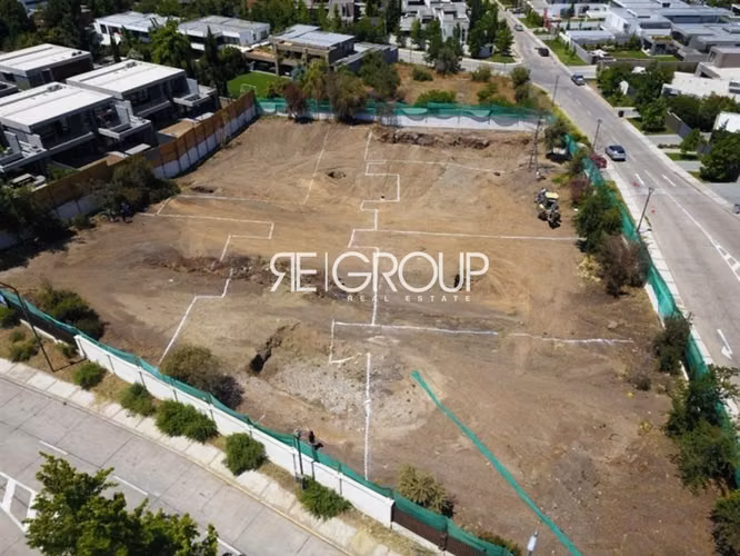 Sitio en venta en Lo Barnechea, proyecto para 6 casas - Imagen 4