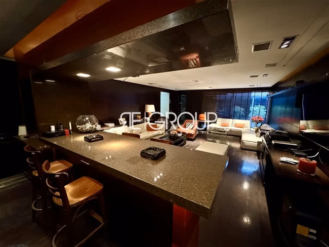Casa en venta de 4 dorm. en Lo Barnechea