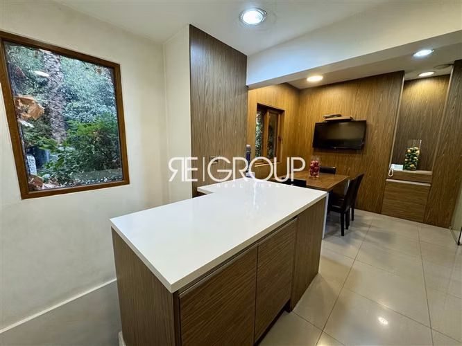 Casa en venta de 4 dorm. en Lo Barnechea