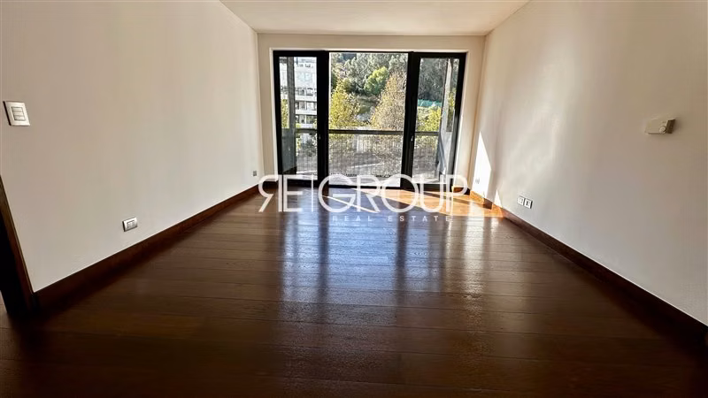 Departamento en venta de 3 dorm. en suite Vitacura/Lo Curro