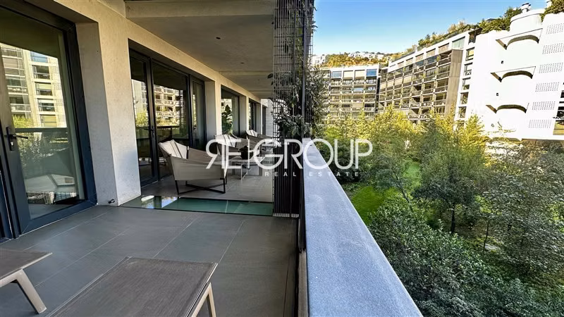 Departamento en venta de 3 dorm. en suite Vitacura/Lo Curro