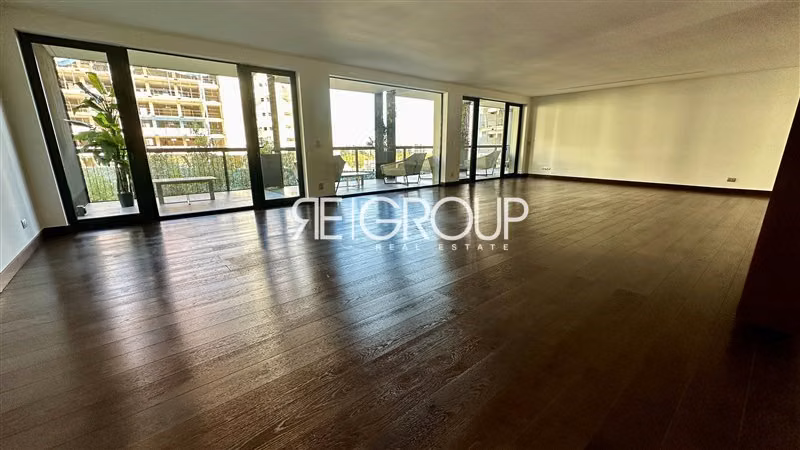 Departamento en venta de 3 dorm. en suite Vitacura/Lo Curro