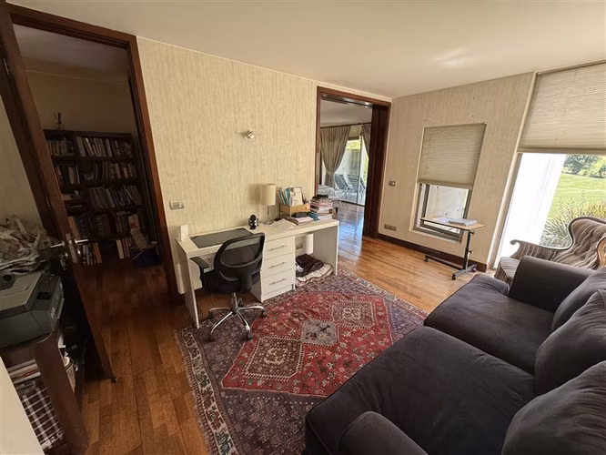 Departamento en venta de 2 dorm. en Lo Barnechea