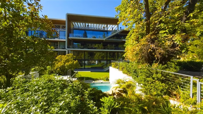 Departamento en venta de 4 dorm. en Las Condes