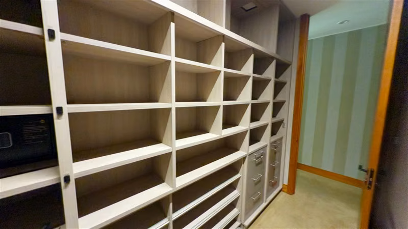 Departamento en venta de 4 dorm. en Las Condes