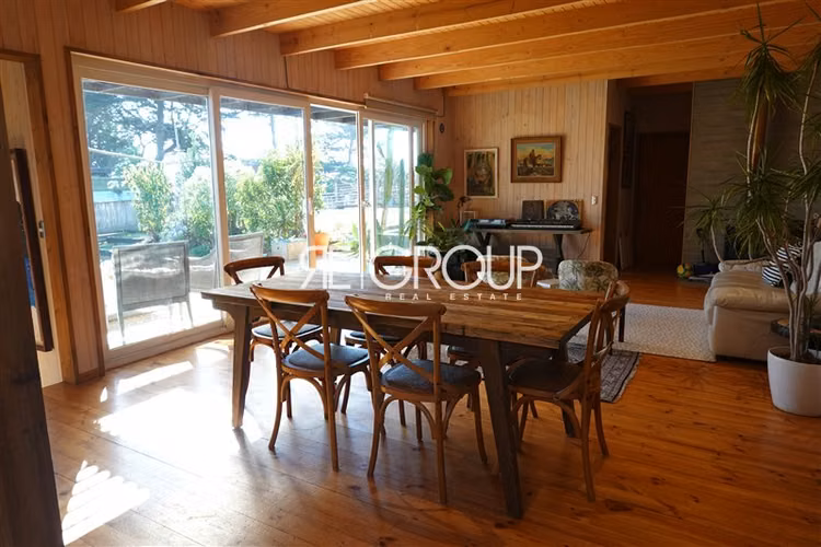Venta Casa Pichilemu - Catrianca - 4 D- 3B - 199m2