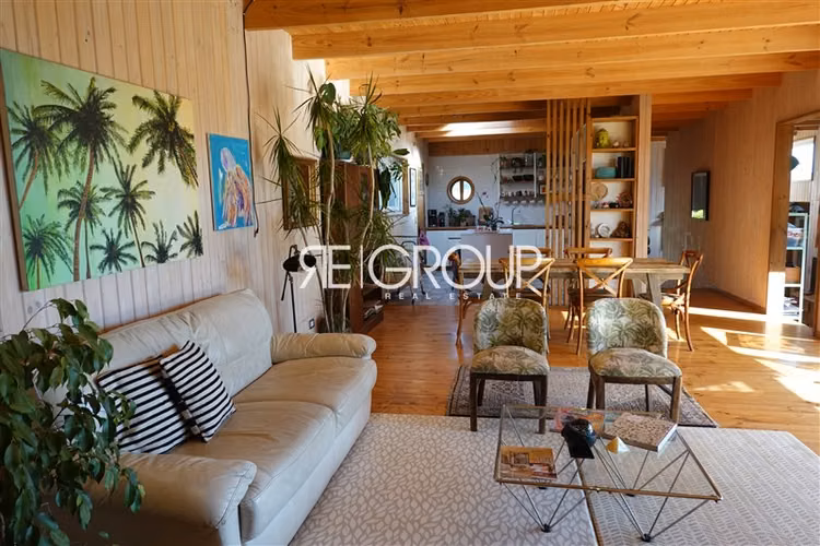 Venta Casa Pichilemu - Catrianca - 4 D- 3B - 199m2