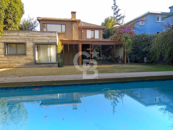 Casa Amplia - Colegio Villa María/ Verbo Divino, CBG