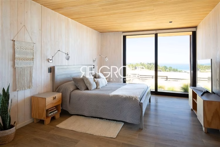 Pichilemu, Casa en Venta Punta de Lobos, 5 Dormitorios