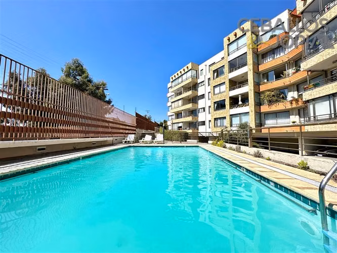 Departamento exclusivo en venta de 4 dorm. en Concón