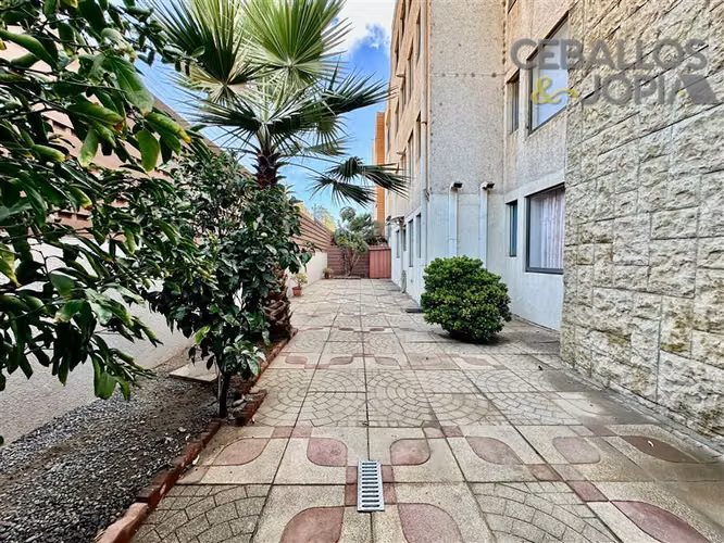 Departamento exclusivo en venta de 4 dorm. en Concón