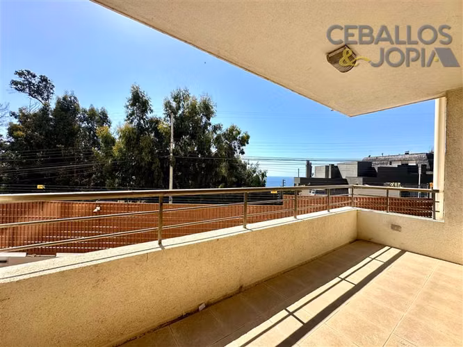 Departamento exclusivo en venta de 4 dorm. en Concón