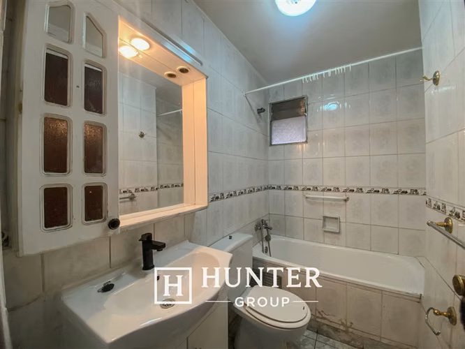 CASA arriendo Las Condes-4 dormitorios -3 baños -2 pisos