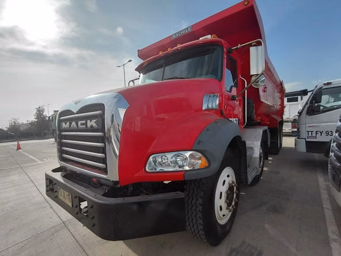 MACK GRANITE 2020