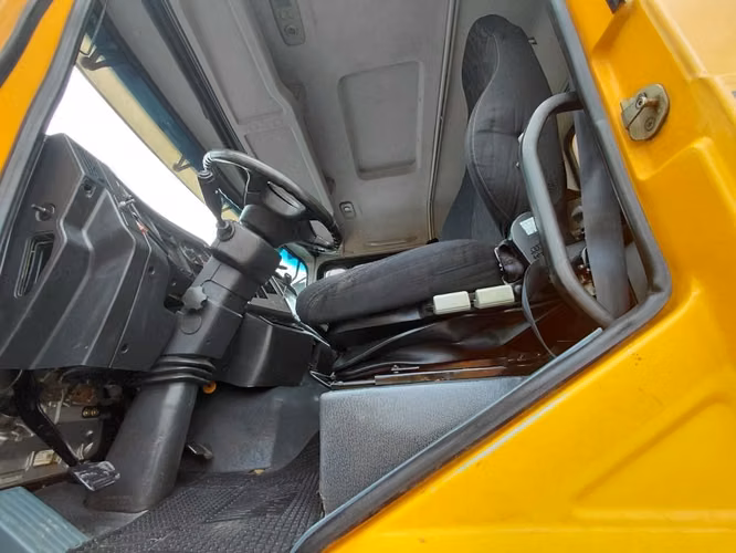SHACMAN SX3318DT366C 2021