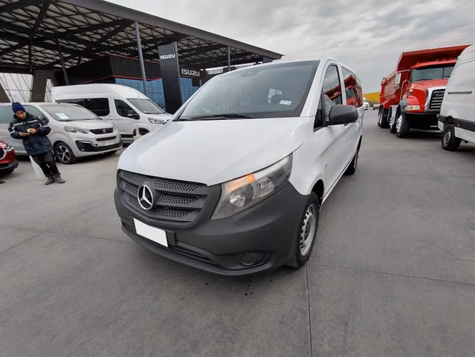 MERCEDES-BENZ VITO 2023