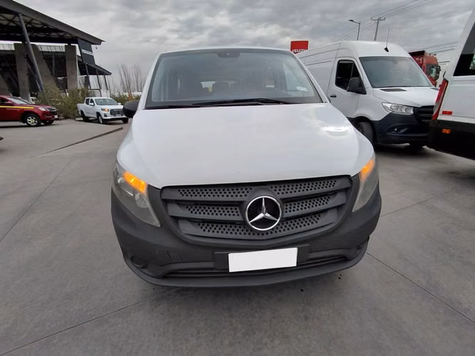 MERCEDES-BENZ VITO 2023