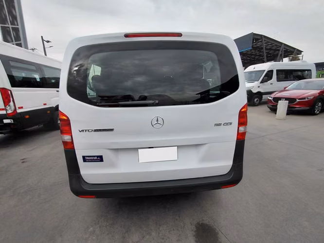 MERCEDES-BENZ VITO 2023