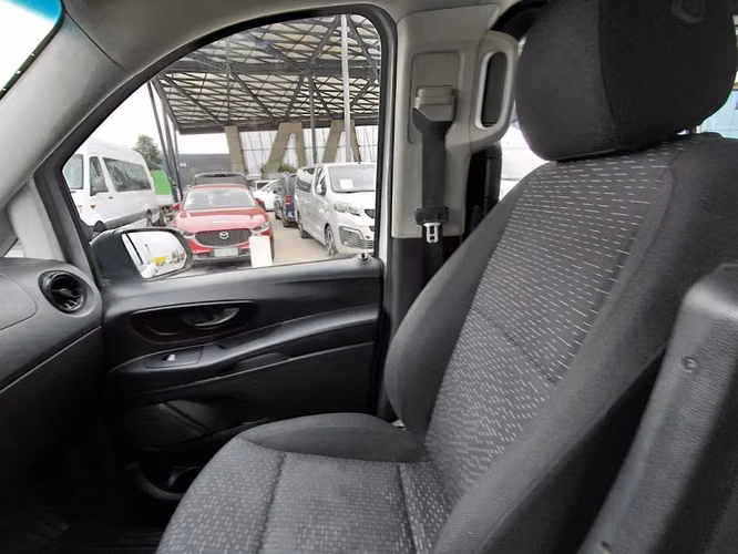 MERCEDES-BENZ VITO 2023