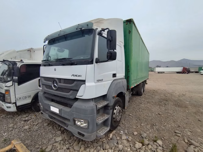 MERCEDES-BENZ AXOR 2013