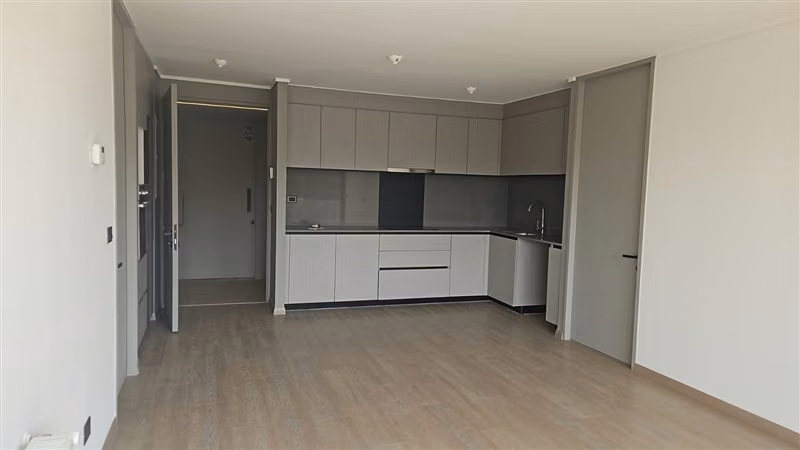 Departamento en venta de 2 dorm. en Lo Barnechea