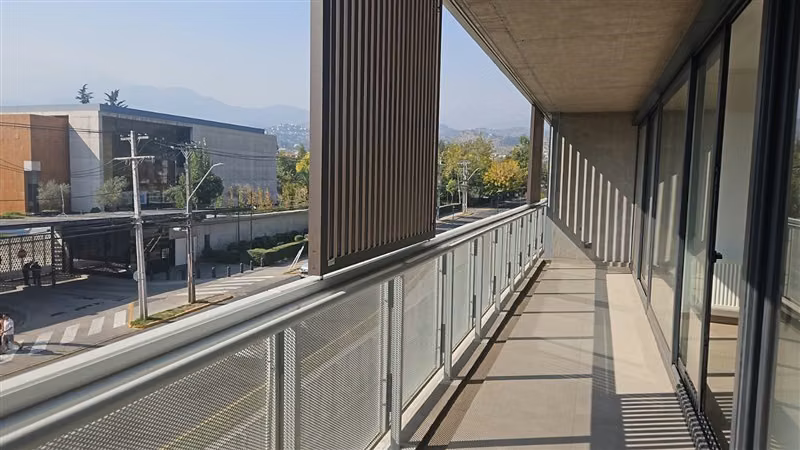 Departamento en venta de 2 dorm. en Lo Barnechea