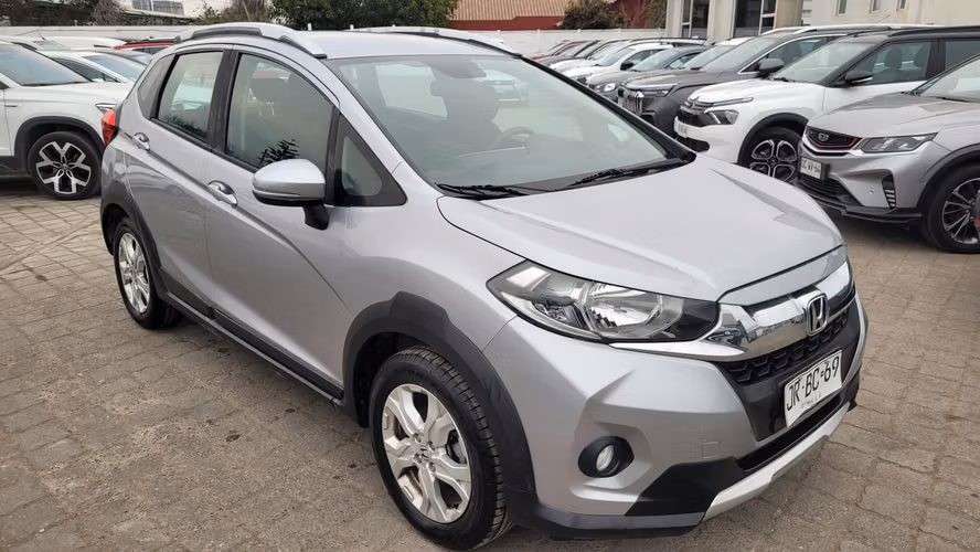 Honda WR V LX 1.5 FULL MEC. 1.5 • 4x2 • Mecánica • 2017