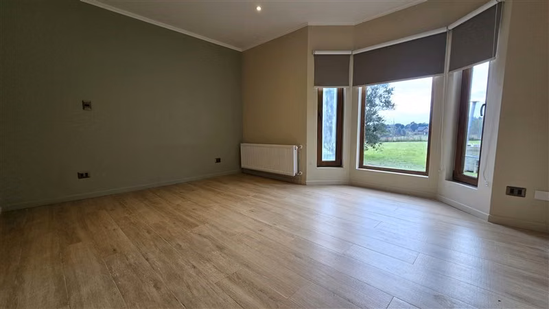 Casa en arriendo de 7 dorm. en Puerto Varas