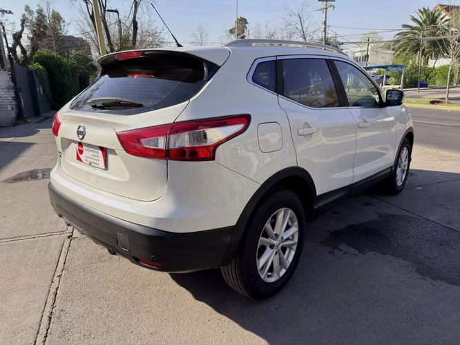 NISSAN QASHQAI ADVANCE 2.0 AUTOMATICA SOLO 138.000KM 2018