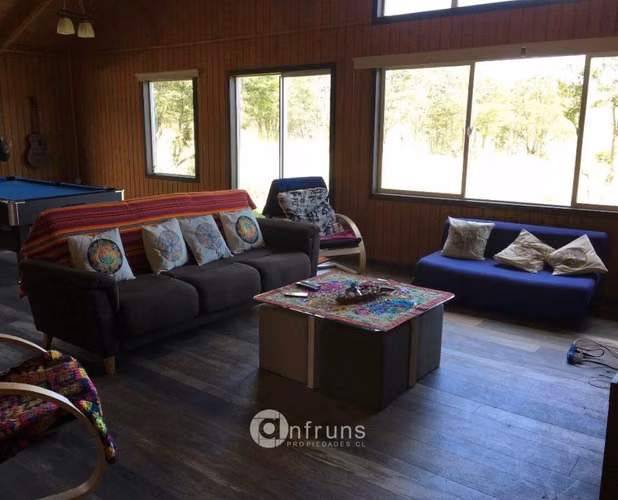 Hermosa casa en parcela  – Villa Medina