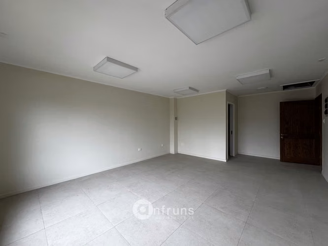 Oficinas Exclusivas Junto a Notaría y Conservador