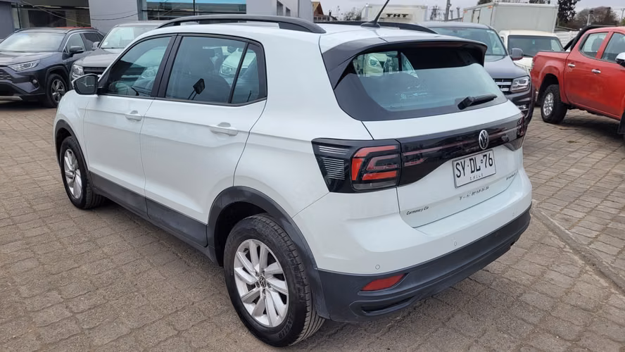 Volkswagen T CROSS TSI 1.0 FULL MEC. 1.0 • 4x2 • Mecánica • 2023